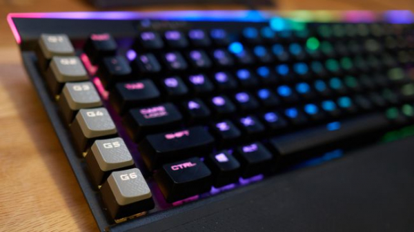 Обзор Corsair K95 RGB Platinum